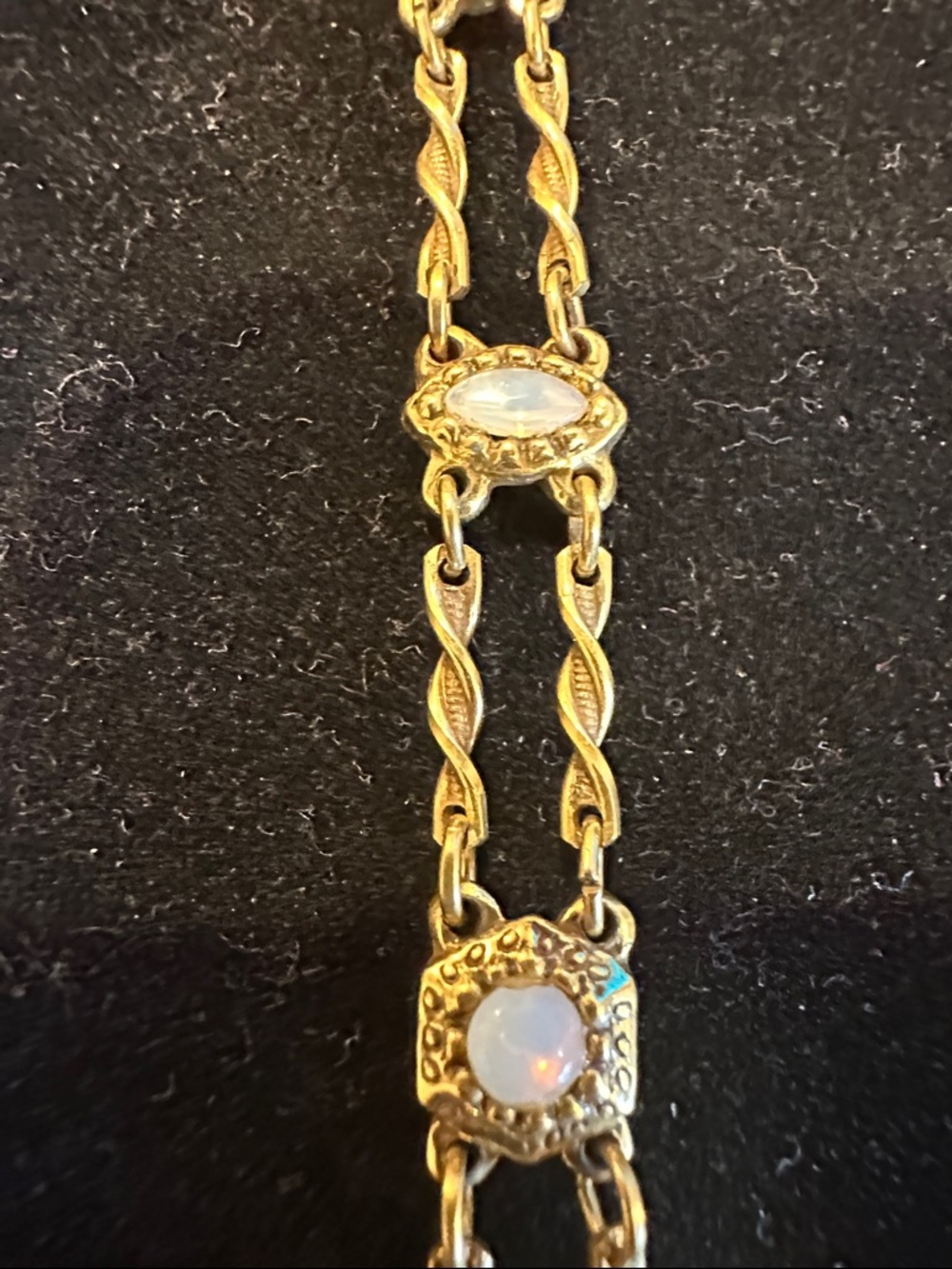 Vintage Goldette NY Bracelet • Early Mark (1955–58) • Opalite Stations - Picture 5 of 7